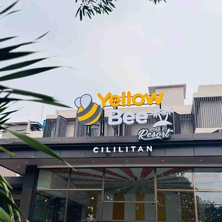 Yellow Bee Resort Cililitan Jakarta Kültér fotó