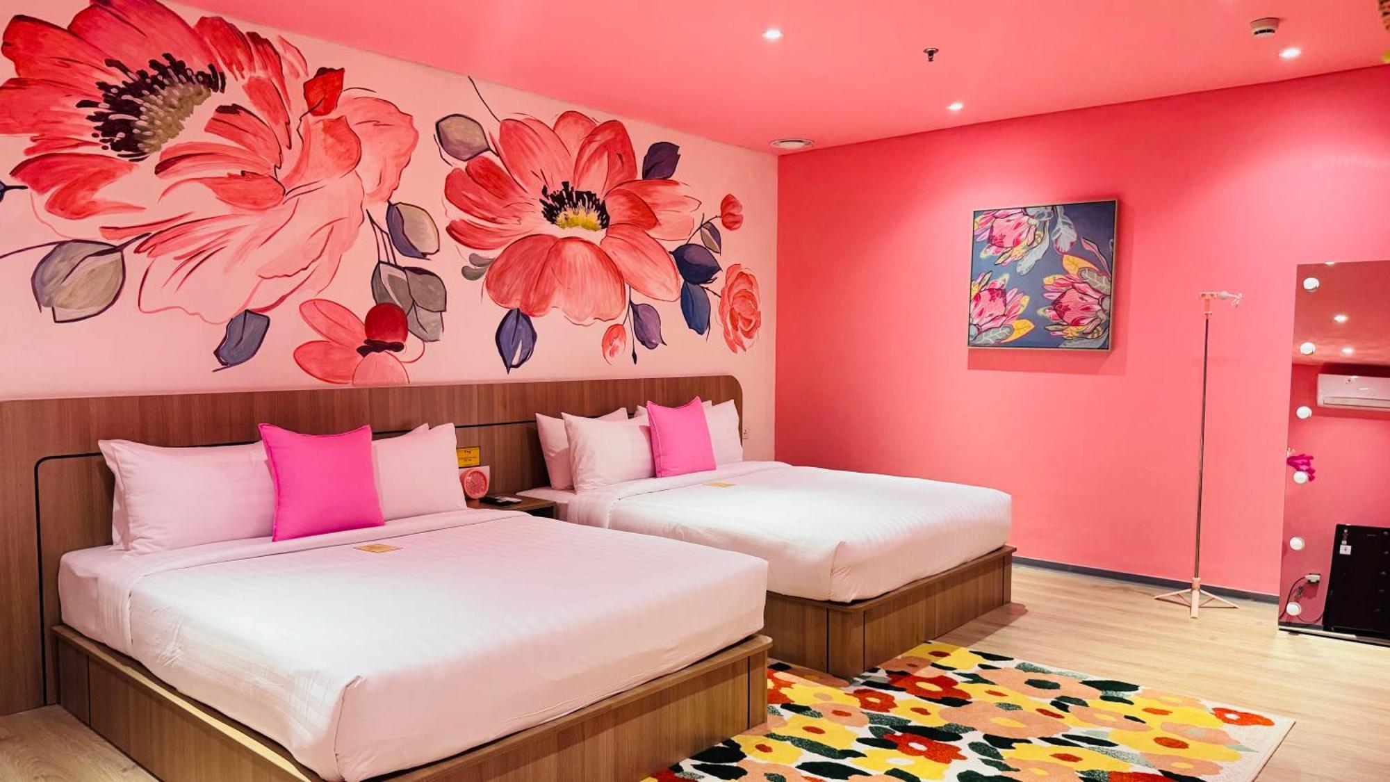 Yellow Bee Resort Cililitan Jakarta Kültér fotó