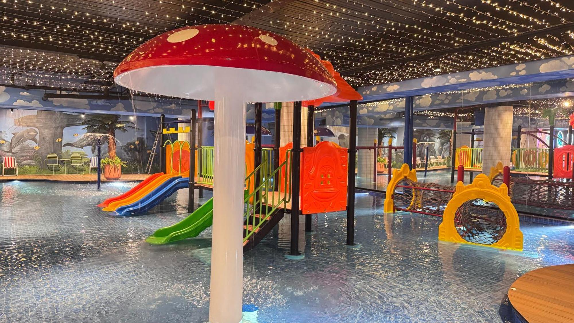 Yellow Bee Resort Cililitan Jakarta Kültér fotó
